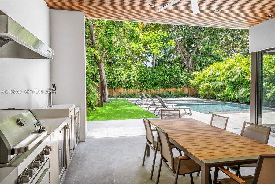 Exterior details and patio area of a home in , Miami (Image 4).