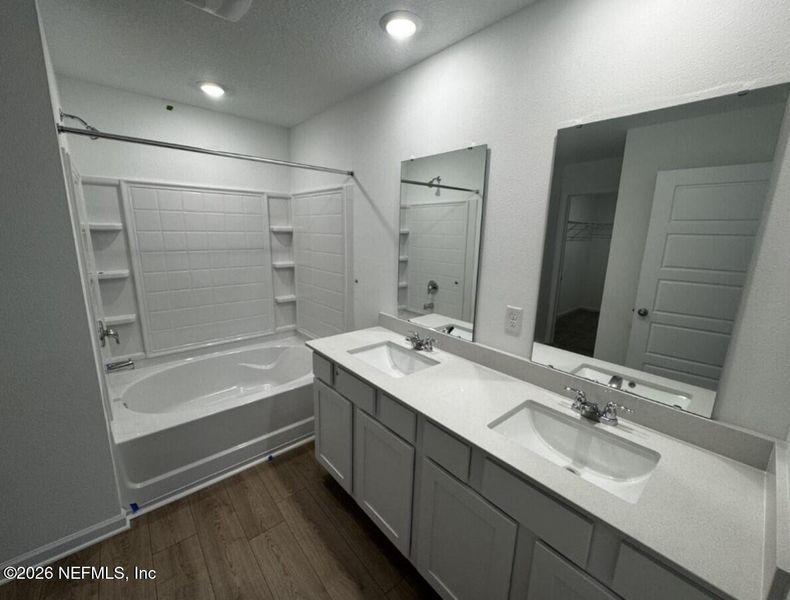 Furnished interior view inside a new home in , Jacksonville (Image 12).