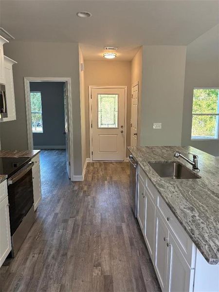 Furnished interior view inside a new home in , Dahlonega (Image 2).