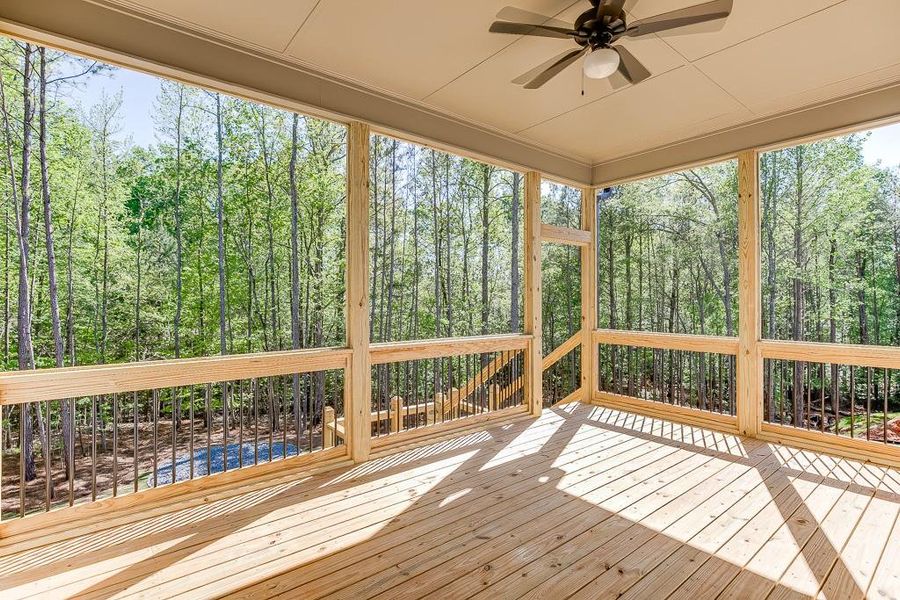 Spacious, unfurnished interior of a new home in , Jefferson (Image 22).