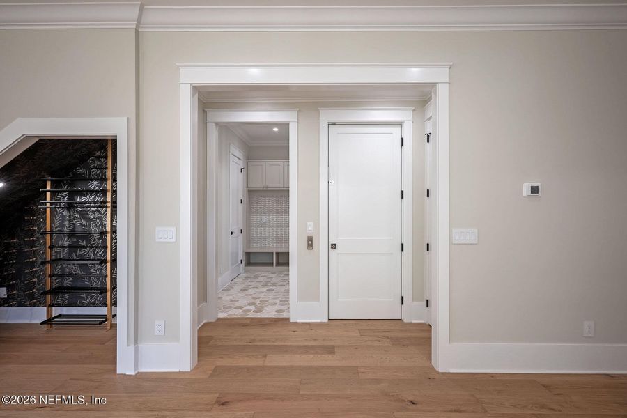 Spacious, unfurnished interior of a new home in , Jacksonville (Image 123).