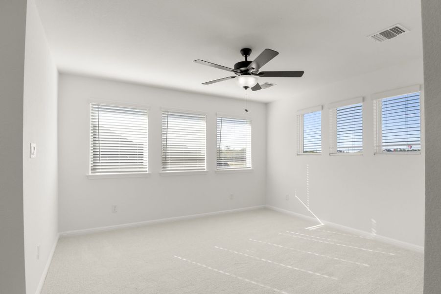 Spacious, unfurnished interior of a new home in Grande Estates, Bertram (Image 36).