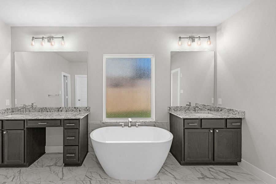 Furnished interior view inside a new home in Briarwood Crossing, Rosenberg (Image 14).