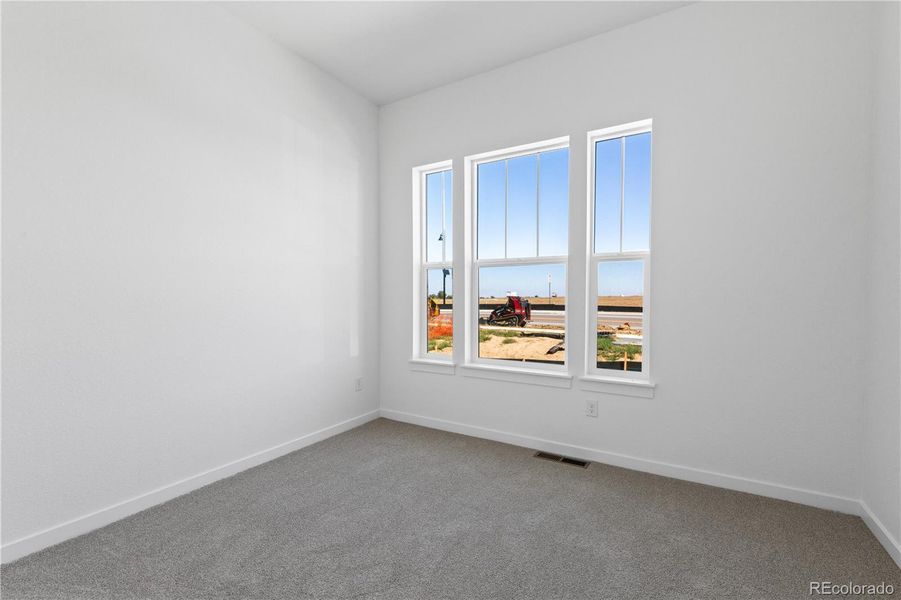 Spacious, unfurnished interior of a new home in Westerly, Erie (Image 8).