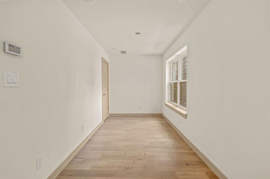 Spacious, unfurnished interior of a new home in , Fort Worth (Image 31).