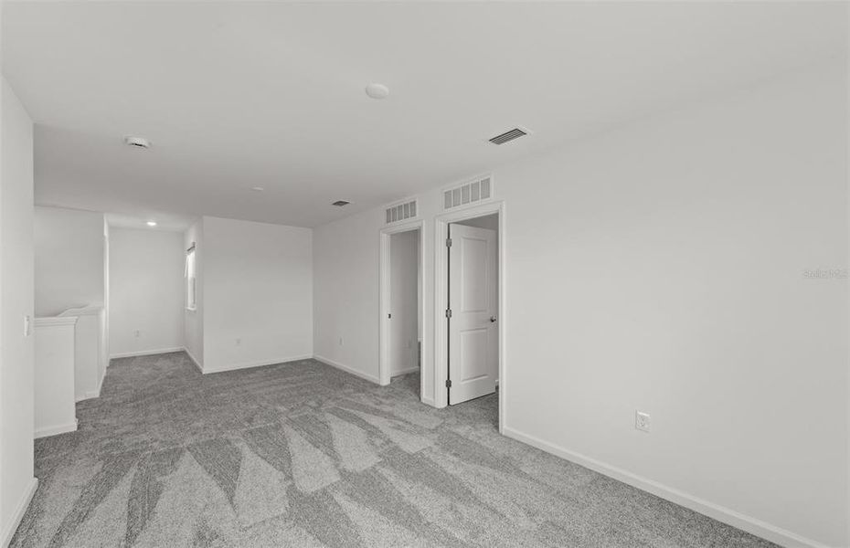 Spacious, unfurnished interior of a new home in Reagan Landing, Bradenton (Image 27). Spacious, unfurnished interior of a new home in Reagan Landing, Bradenton (Image 27).