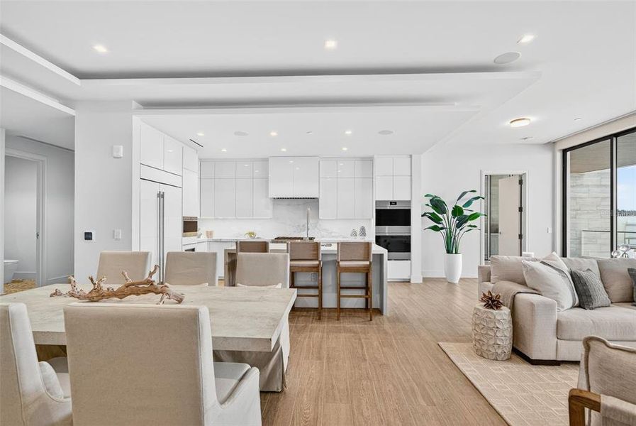 Furnished interior view inside a new home in , Longboat Key (Image 48).