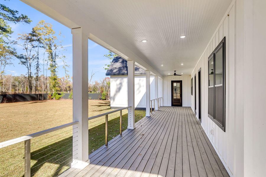 Exterior details and patio area of a home in , Summerville (Image 4).