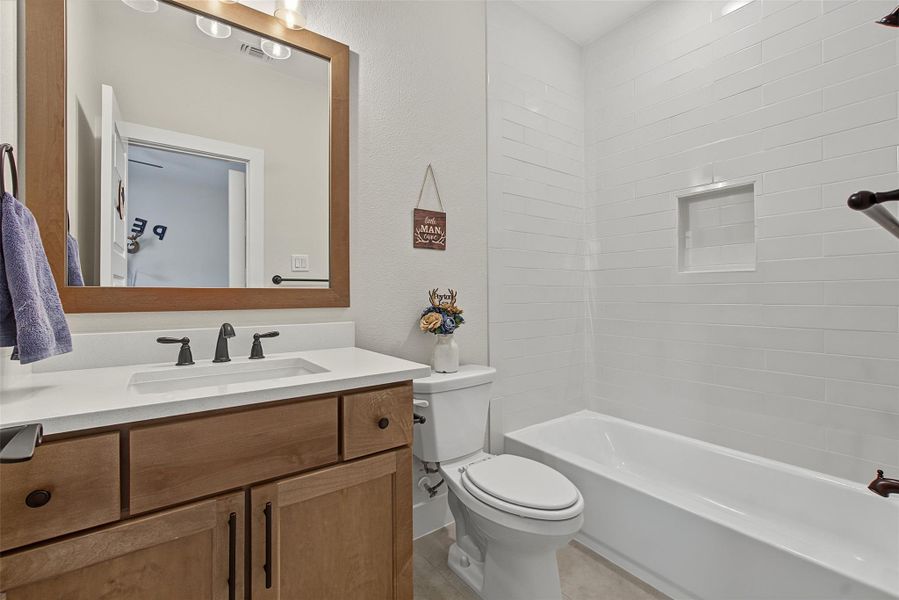 Furnished interior view inside a new home in The Highlands, Porter (Image 44).