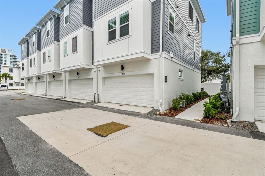 Exterior details and patio area of a home in Towns at Union, St. Petersburg (Image 24). Exterior details and patio area of a home in Towns at Union, St. Petersburg (Image 24).