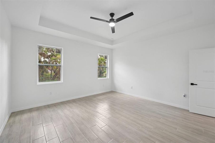 Spacious, unfurnished interior of a new home in , North Port (Image 27).