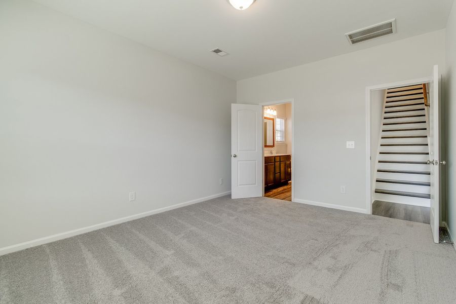 Spacious, unfurnished interior of a new home in The Falls, Blythewood (Image 24).