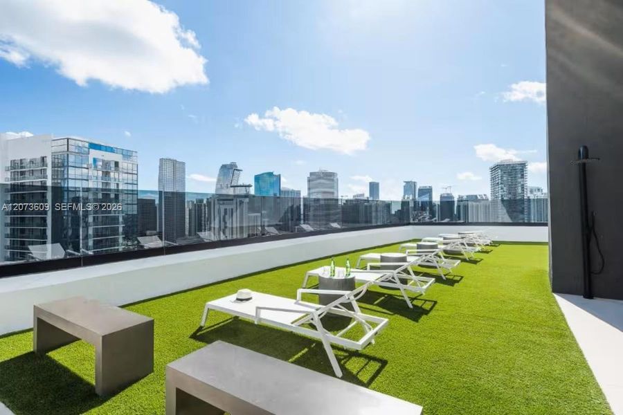 Condo located in Miami, FL showcasing its design and architecture (Image 3). Condo located in Miami, FL showcasing its design and architecture (Image 3).