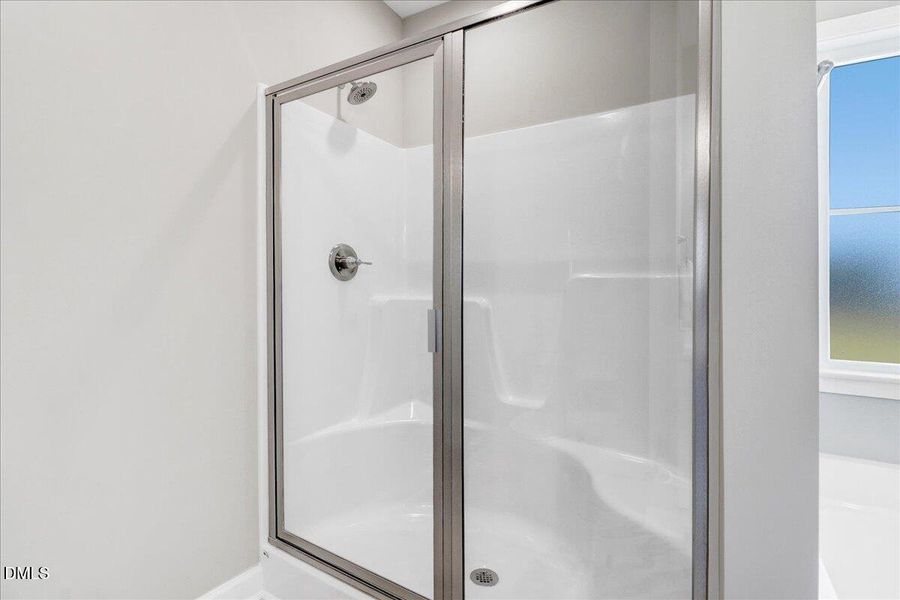 24-101 Baileys Pl-24