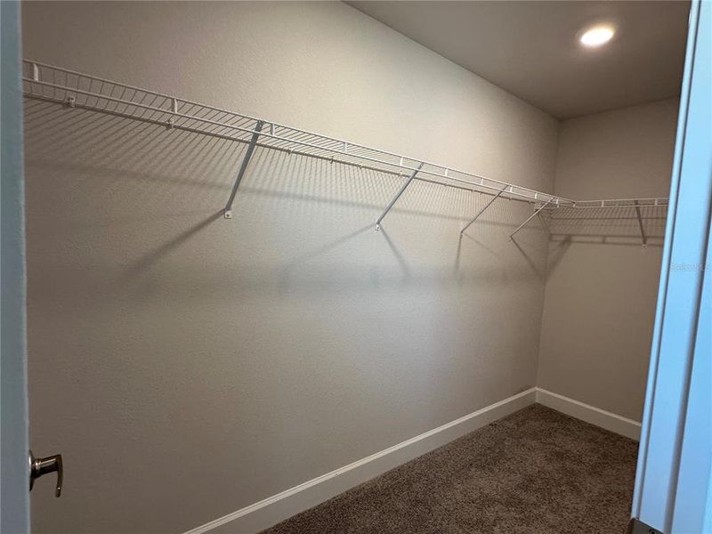 Spacious, unfurnished interior of a new home in Ocala Crossings South, Ocala (Image 22).