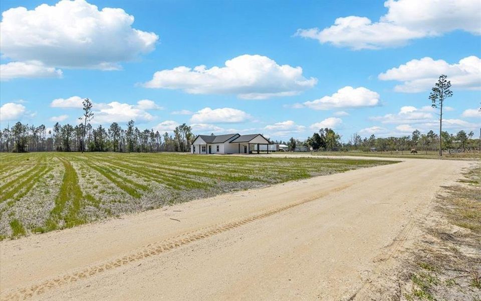 Natural landscape and outdoor views near in Live Oak (Image 33). Natural landscape and outdoor views near in Live Oak (Image 33).