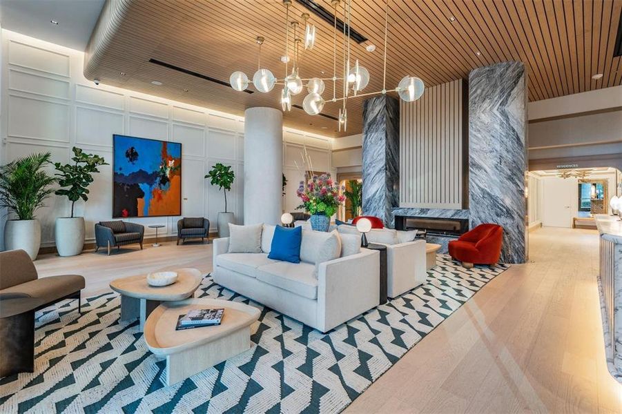 Community amenities in The Ritz-Carlton Residences, Tampa (Image 53).