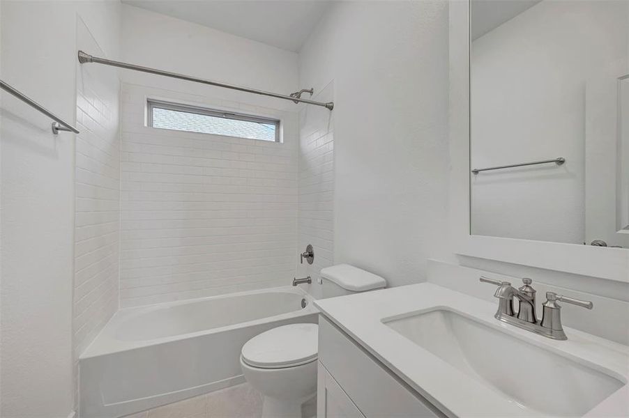 Furnished interior view inside a new home in Gateway Parks, Forney (Image 14).