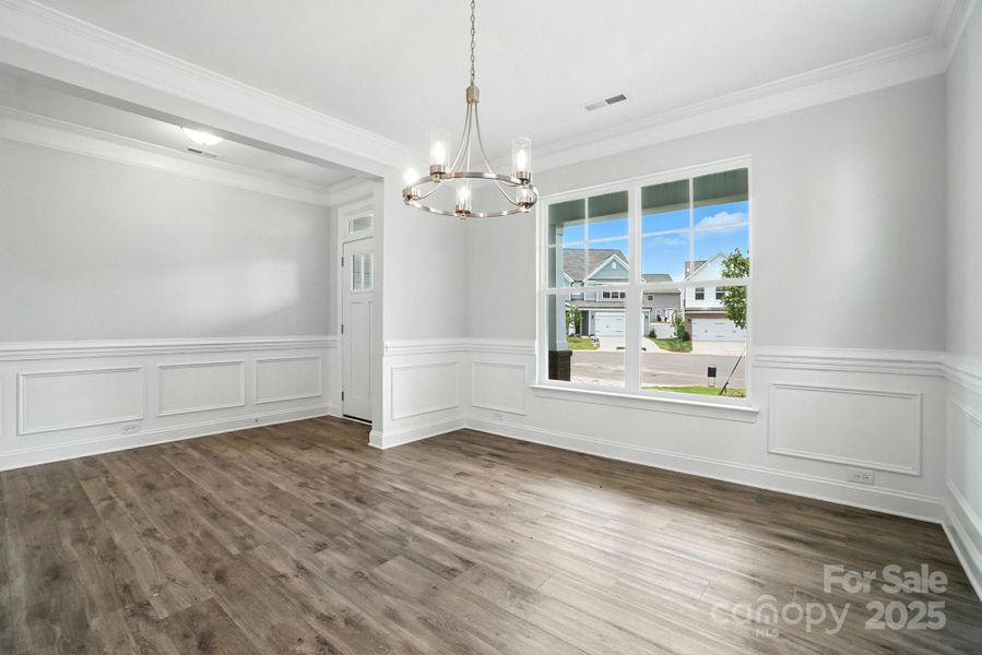 Image 45 of a home in Hampton Woods.