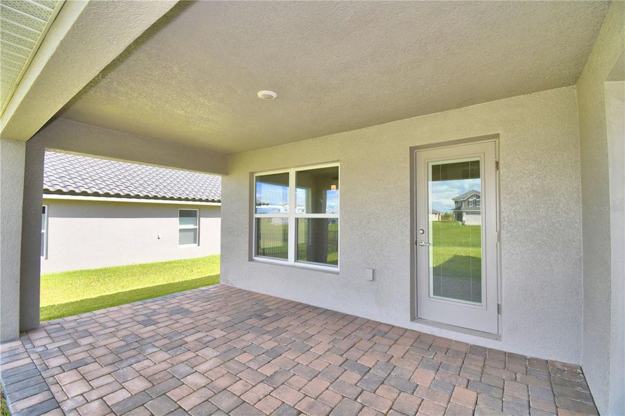 Exterior details and patio area of a home in Lake Juliana Estates, Auburndale (Image 3). Exterior details and patio area of a home in Lake Juliana Estates, Auburndale (Image 3).