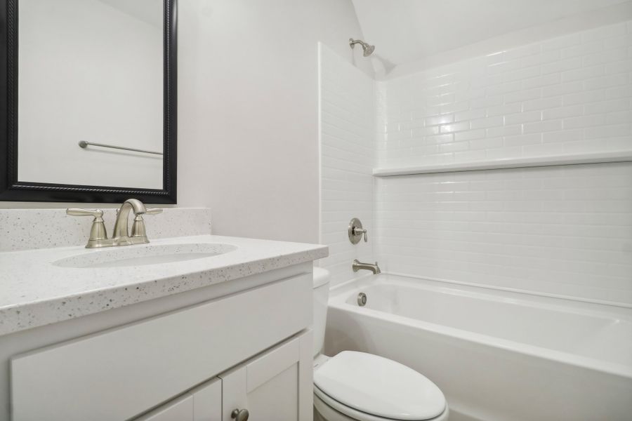 Representative furnished interior of a home built from the Ariel II by Great Southern Homes in Collins Cove, Chapin (Image 10).