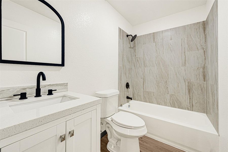 Furnished interior view inside a new home in , Cleveland (Image 5).