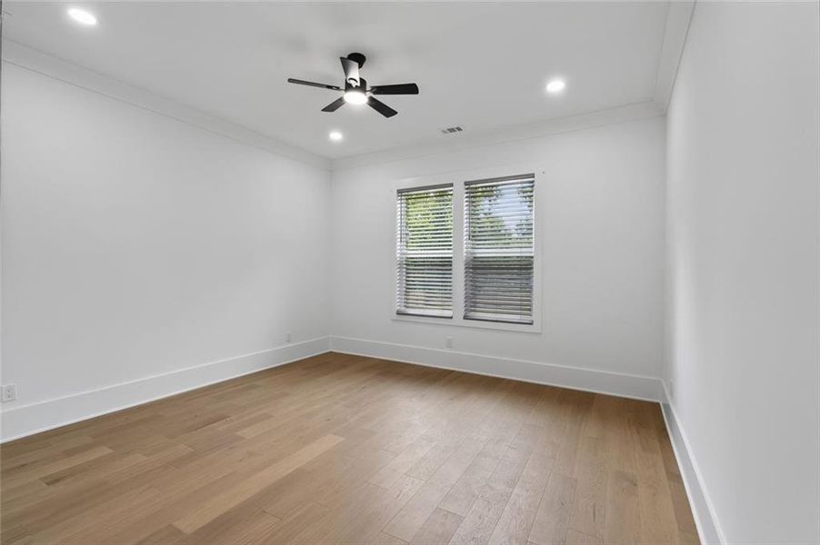 Spacious, unfurnished interior of a new home in , Bethlehem (Image 68).