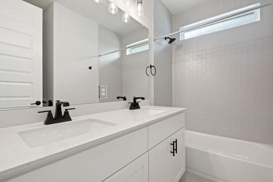 Image 38 of a home in Lagos Reserve.