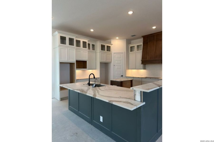 Furnished interior view inside a new home in Prominence, San Antonio (Image 5).