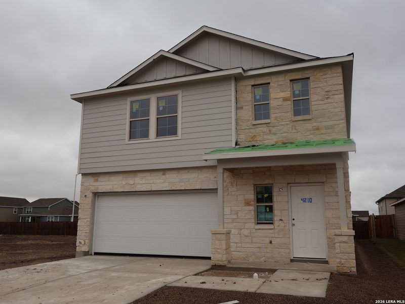 Image 40 of a home in Park Place.