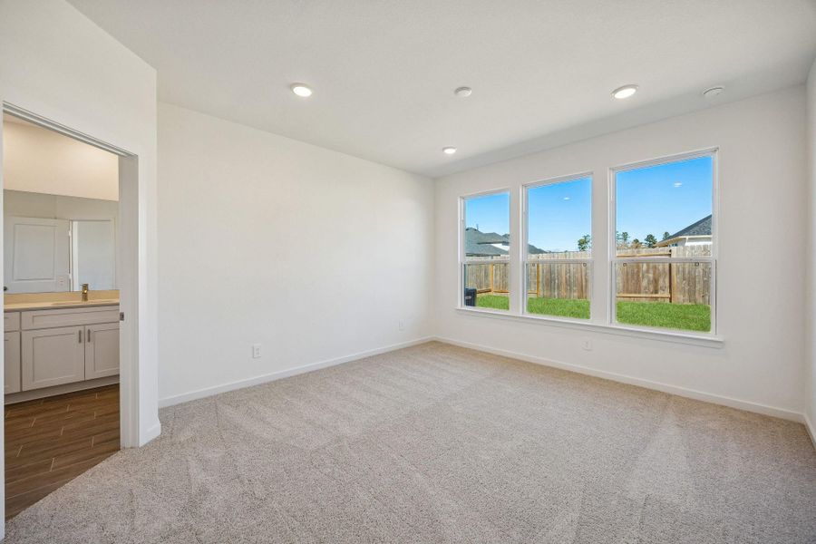 Spacious, unfurnished interior of a new home in Montgomery Bend, Montgomery (Image 22). Spacious, unfurnished interior of a new home in Montgomery Bend, Montgomery (Image 22).