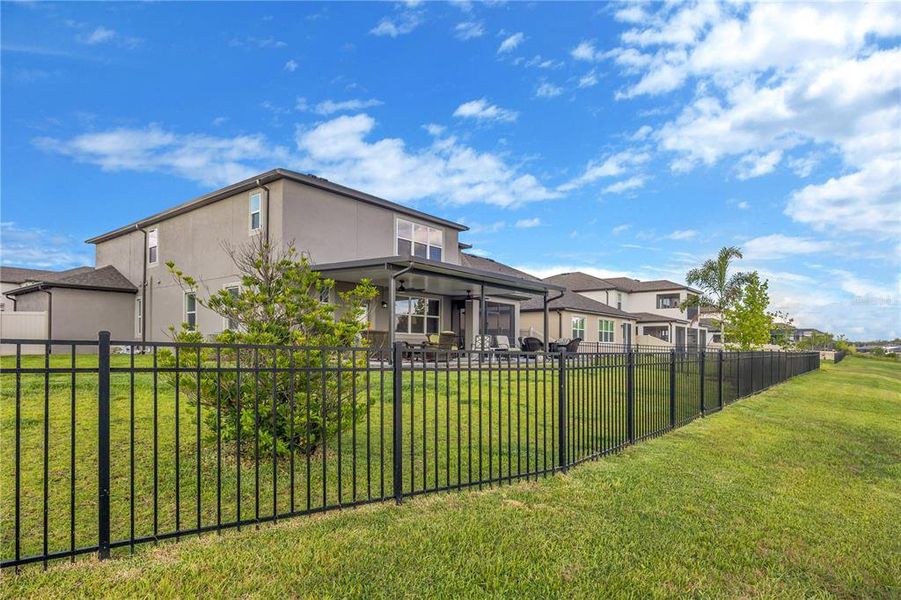 Exterior details and patio area of a home in , Wesley Chapel (Image 39).