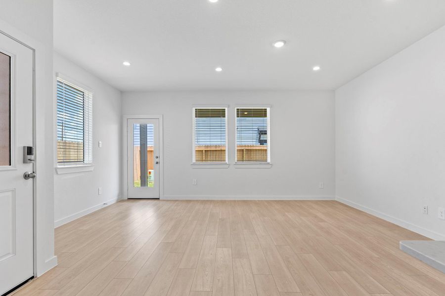 *Images and 3D tour are for illustration only and options may vary from home as built.