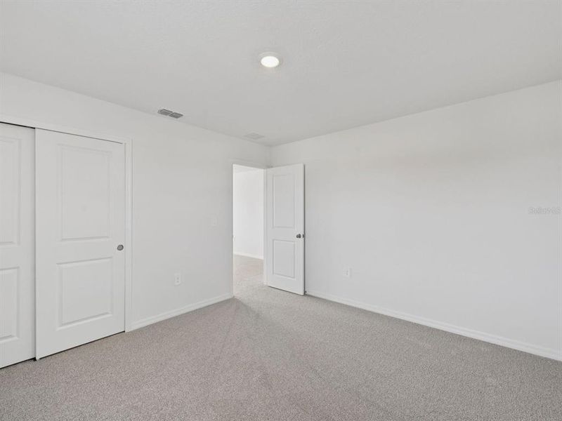 Spacious, unfurnished interior of a new home in Oakfield Trails - Premier Series, Parrish (Image 29).