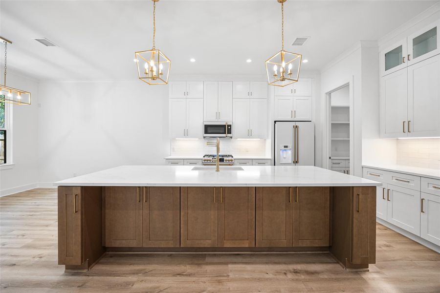 Oversized island Oversized island