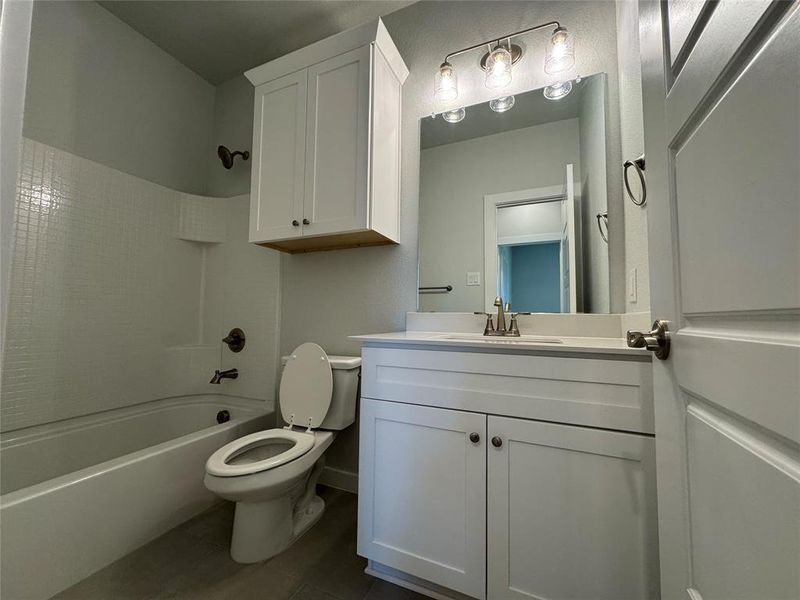 Furnished interior view inside a new home in The Gables At Tioga, Tioga (Image 4).