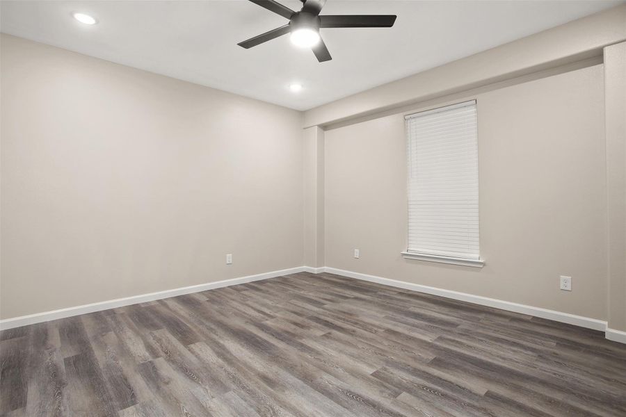 Second primary suite (downstairs)