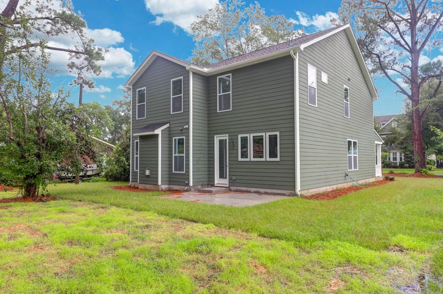 Front exterior of a new home in , Summerville, SC, highlighting curb appeal (Image 25).