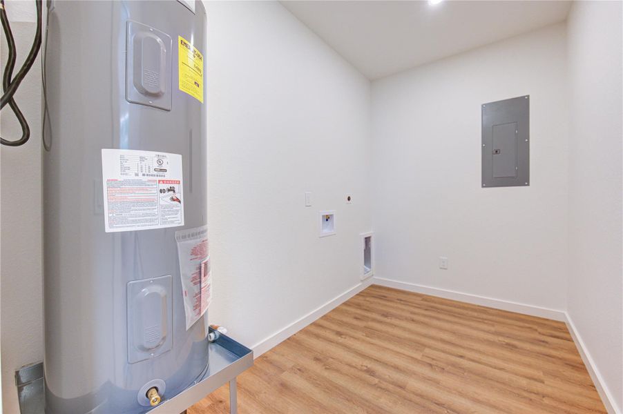 Spacious, unfurnished interior of a new home in , Bellville (Image 23). Spacious, unfurnished interior of a new home in , Bellville (Image 23).