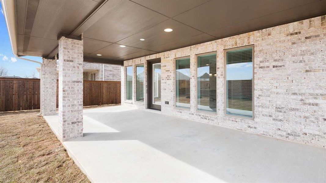 Exterior details and patio area of a home in M3 Ranch, Mansfield (Image 2).
