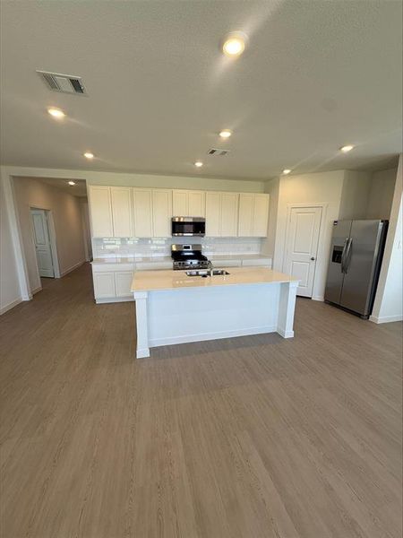 Furnished interior view inside a new home in Legacy Hills, Celina (Image 4). Furnished interior view inside a new home in Legacy Hills, Celina (Image 4).