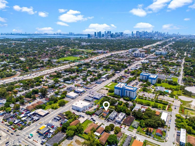 Image 27 of a home in . Image 27 of a home in .