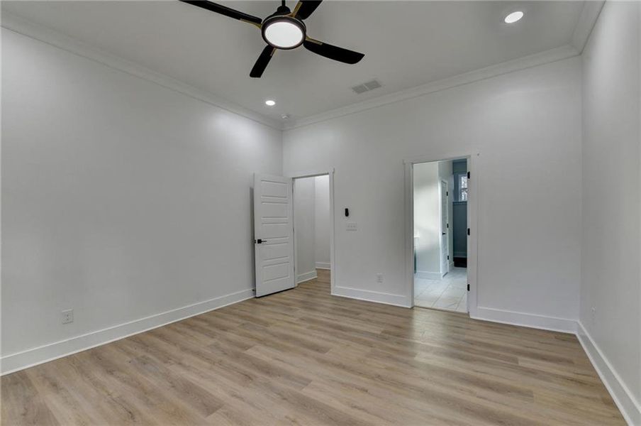Spacious, unfurnished interior of a new home in , Lawrenceville (Image 55).
