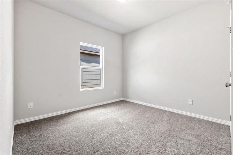 Spacious, unfurnished interior of a new home in Trails of Fossil Creek, Fort Worth (Image 24).