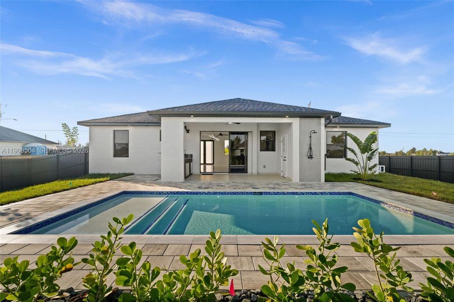 Exterior details and patio area of a home in , Cape Coral (Image 26).