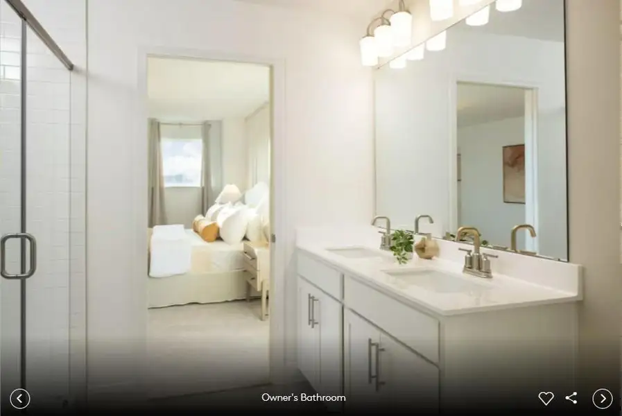 Interior photos- Photo of Pulte model home with same floor plan, not of actual home listed.