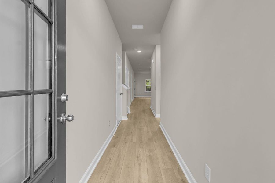 Spacious, unfurnished interior of a new home in Hammock Walk at Nexton, Summerville (Image 24).