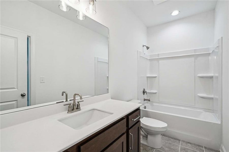 Furnished interior view inside a new home in East Harbor II at Chestatee, Dawsonville (Image 7).