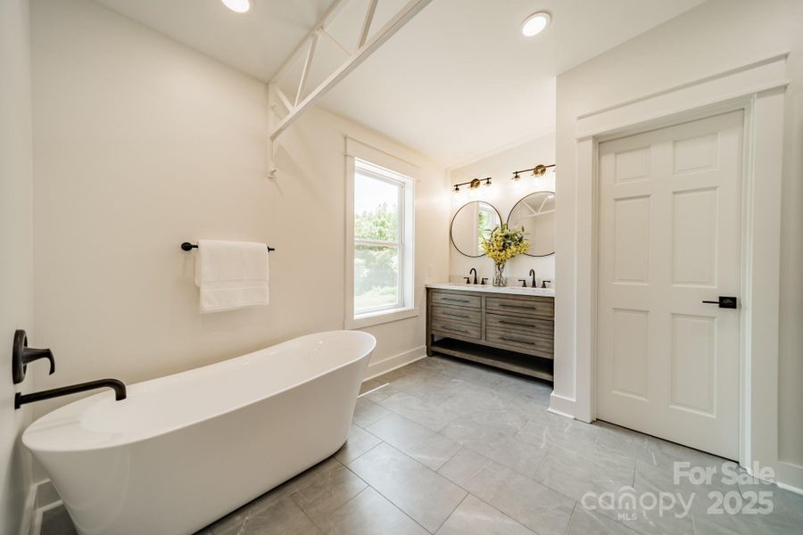 Furnished interior view inside a new home in , Fort Mill (Image 33). Furnished interior view inside a new home in , Fort Mill (Image 33).