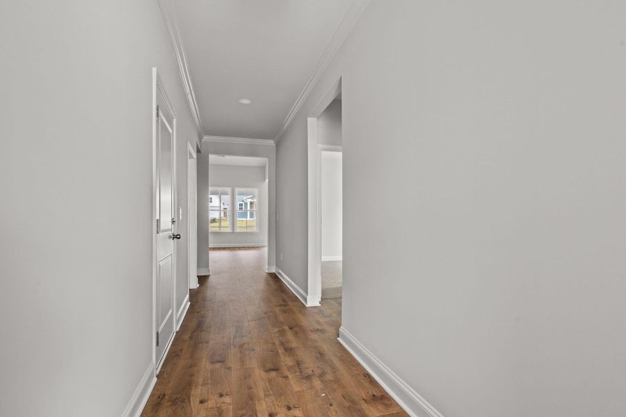 Spacious, unfurnished interior of a new home in High Point at Foxbank, Moncks Corner (Image 13).